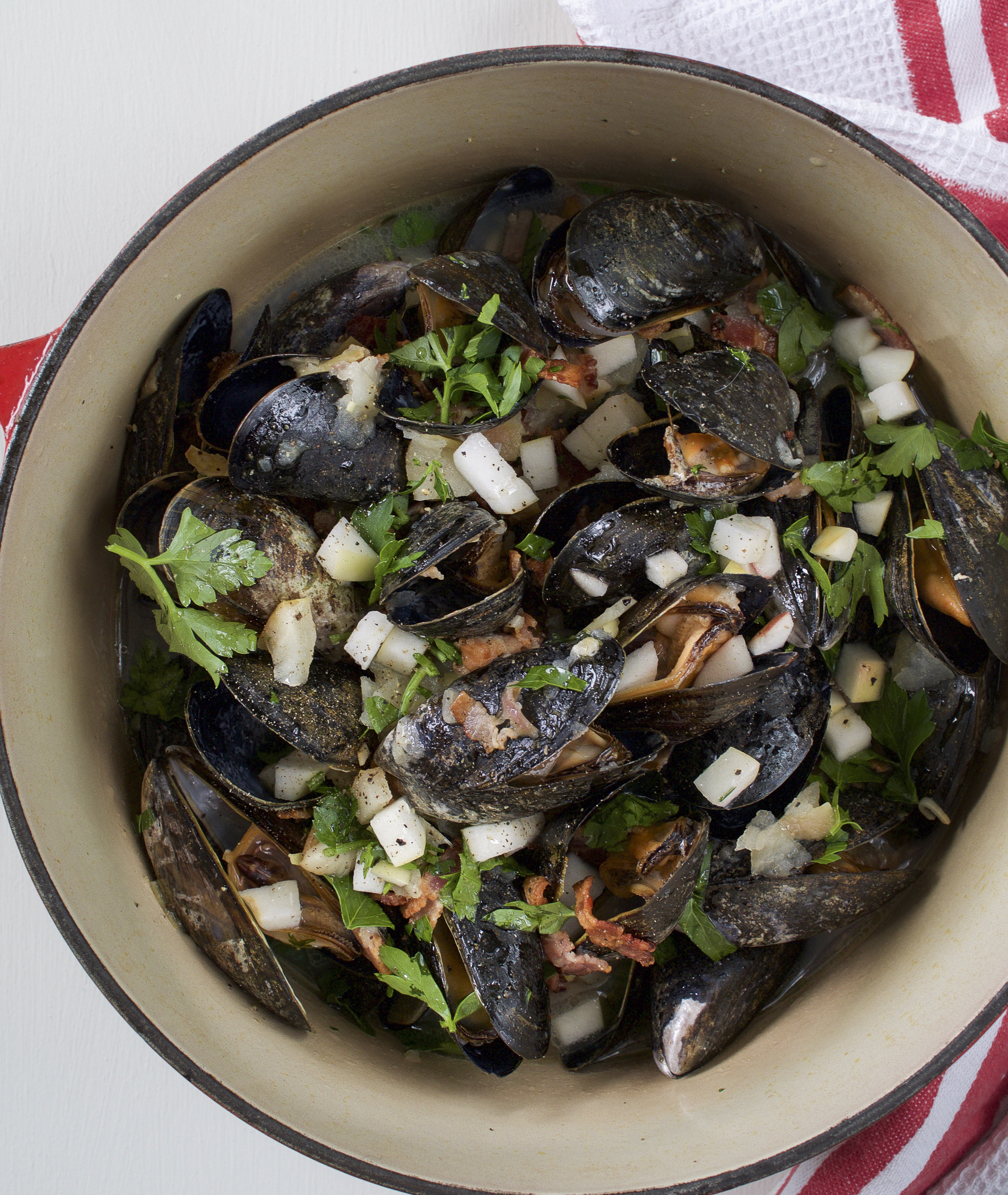 mussels with apple cider